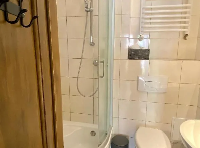 Topolove & Auberge de jeunesse *