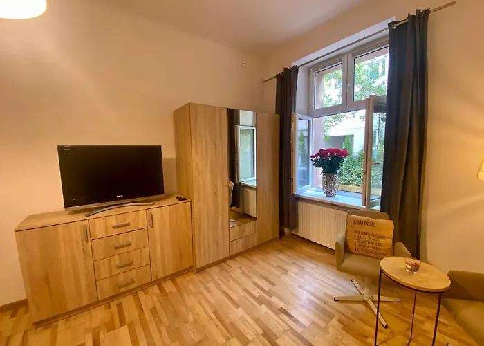 Auberge de jeunesse Topolove & *