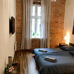 Albergue Topolove &