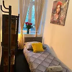 ホステル Topolove &