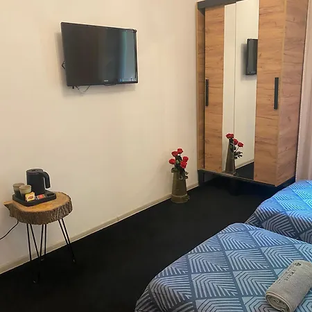 Topolove & * קרקוב