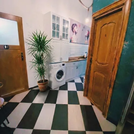 ホステル Topolove &